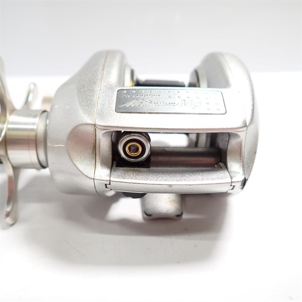 ００スコーピオンメタニウムＭＧ右